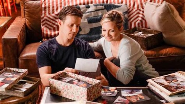 Did will estes dating vanessa ray?
