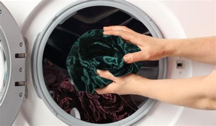 How to clean. velvet?