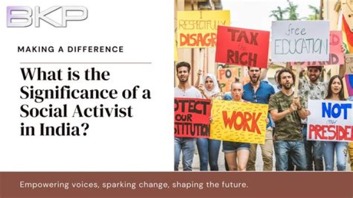 What is social activist?