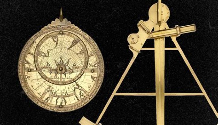 Which is better sextant and astrolabe?