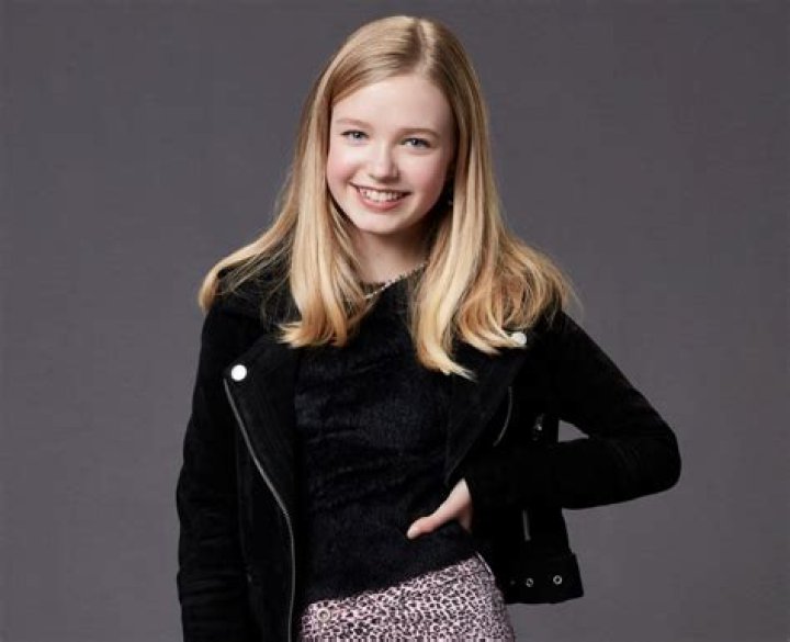 Who plays stacey wanamaker?